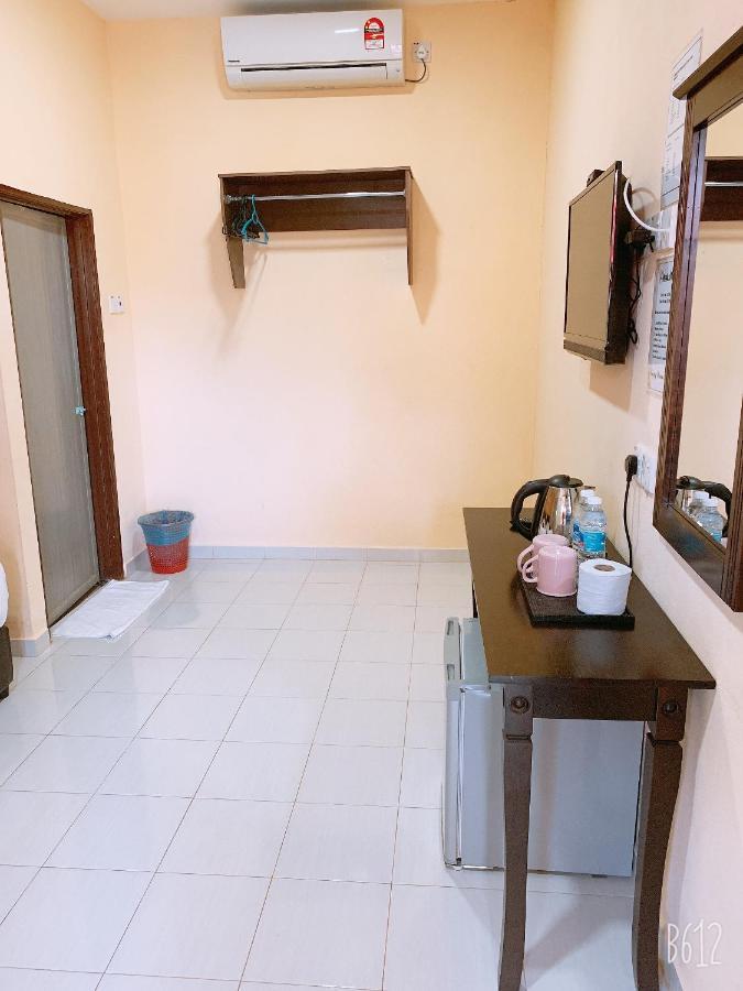 Dhania Cenang Beach Motel Pantai Cenang  Eksteriør bilde